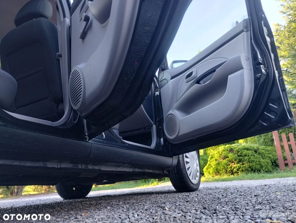 Kia Picanto 1.1 EX - 20