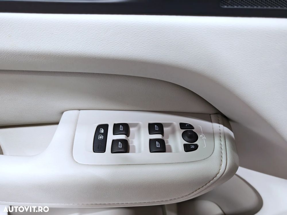 Volvo XC 60 B4 D Core - 29