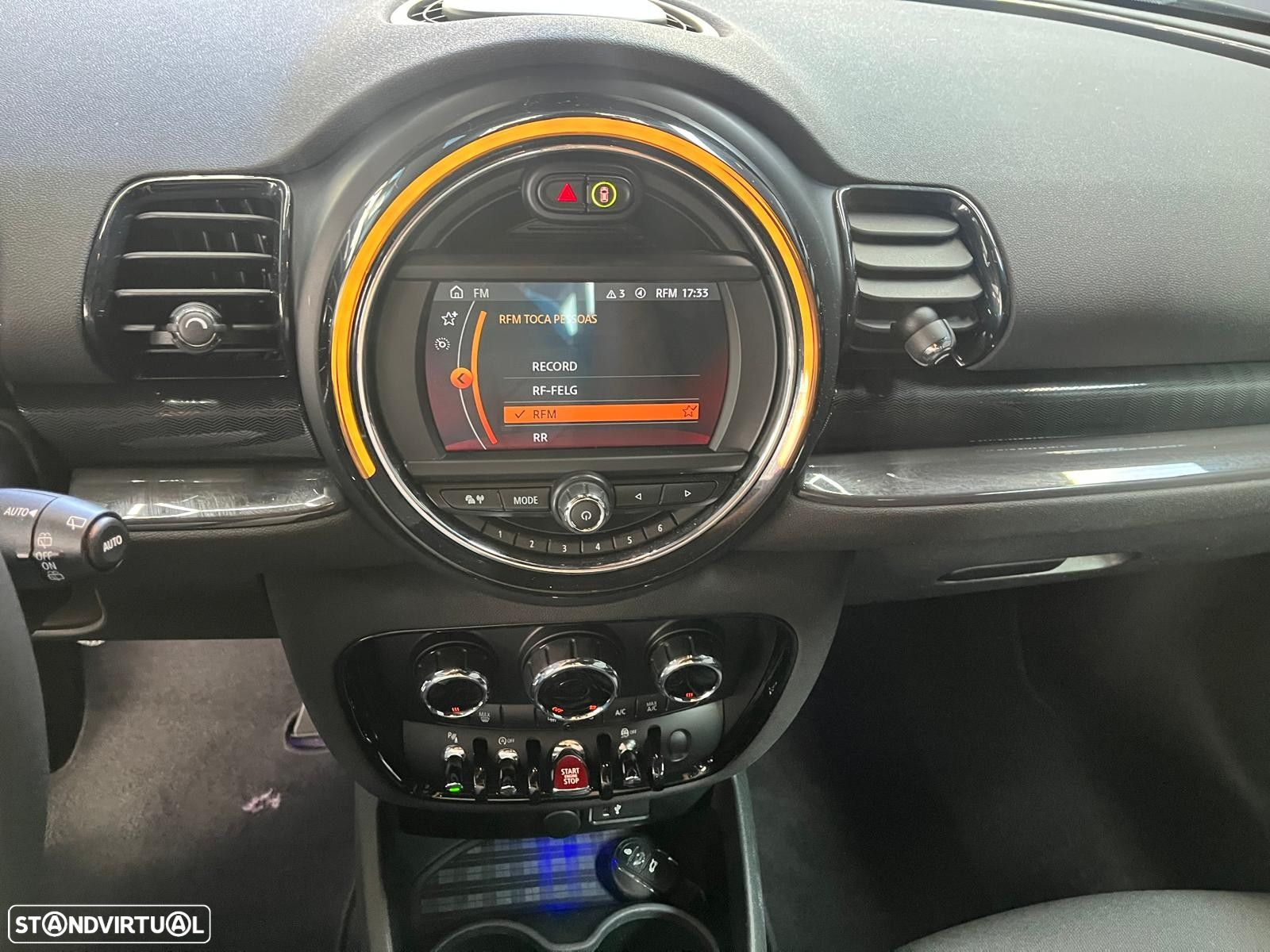 MINI Clubman One - 11