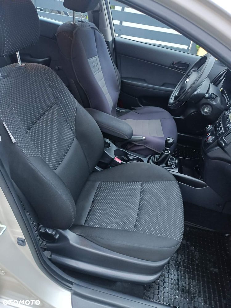 Hyundai i30 - 10