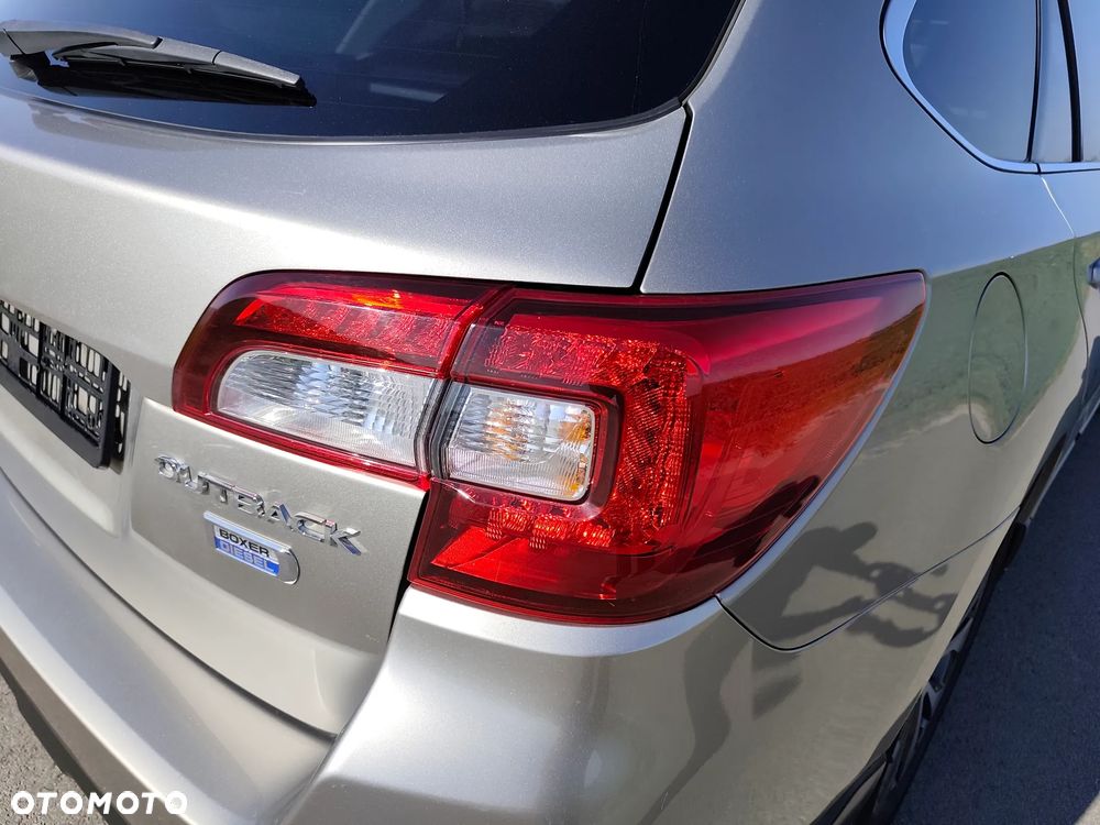 Subaru Outback 2.0D Exclusive Lineartronic - 40