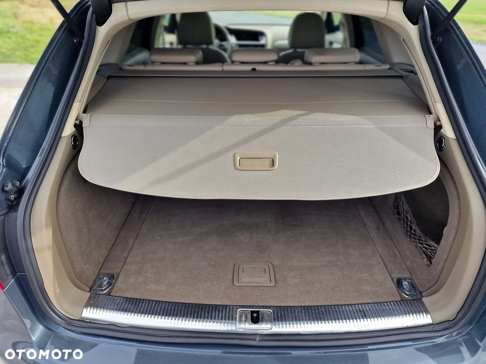 Audi A4 Allroad 2.0 TDI Quattro - 24