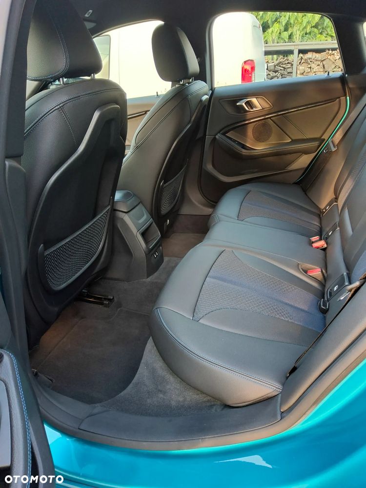 BMW Seria 2 218i M Sport - 7