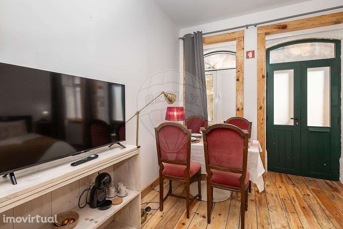 Moradia T1 para venda - Grande imagem: 2/17