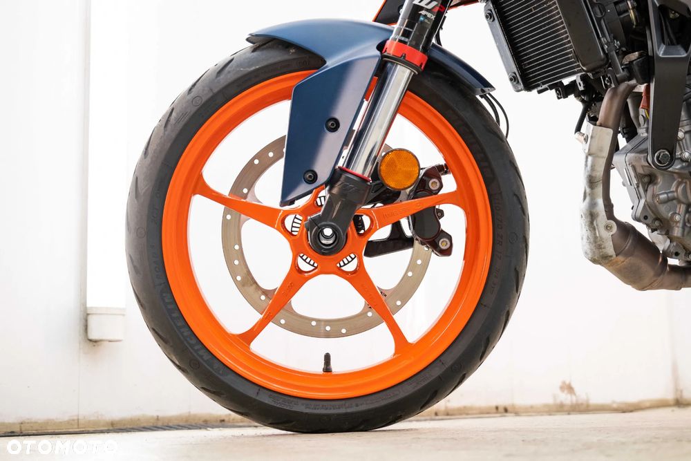 KTM Duke 125 - 29