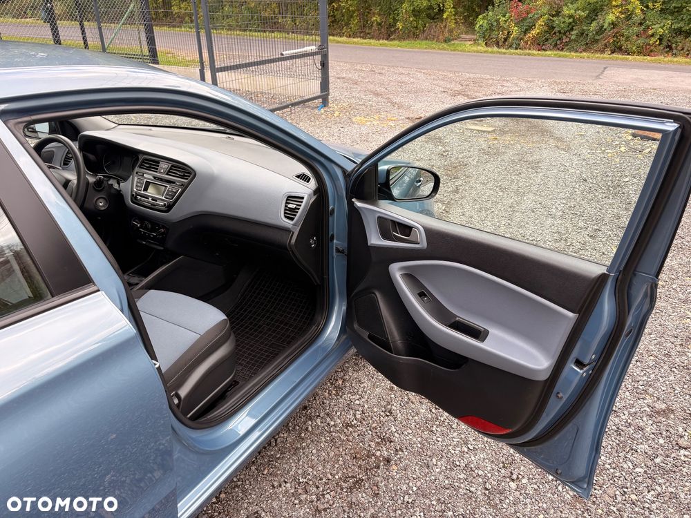 Hyundai i20 1.2 Comfort - 19