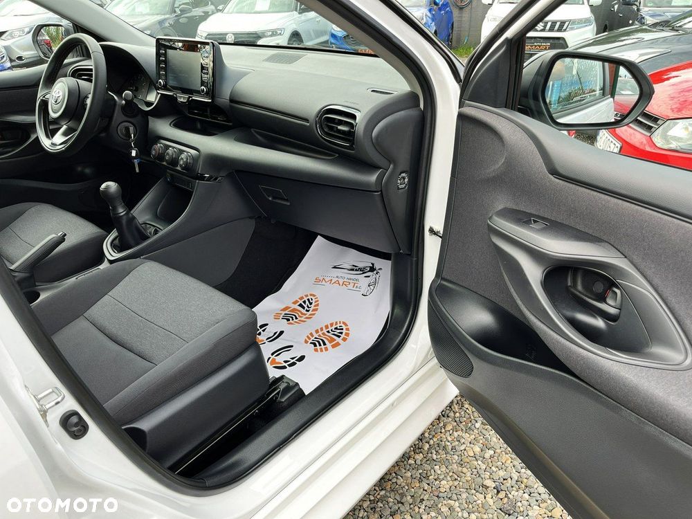 Toyota Yaris - 7