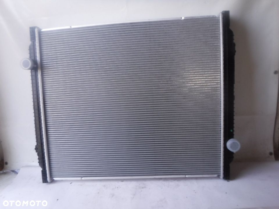 Chłodnica wody  (z ramą) MAN HOCL, LION´S CITY, LION´S COACH, NG, NL, NÜ, SL II, SÜ 08.93- - 1