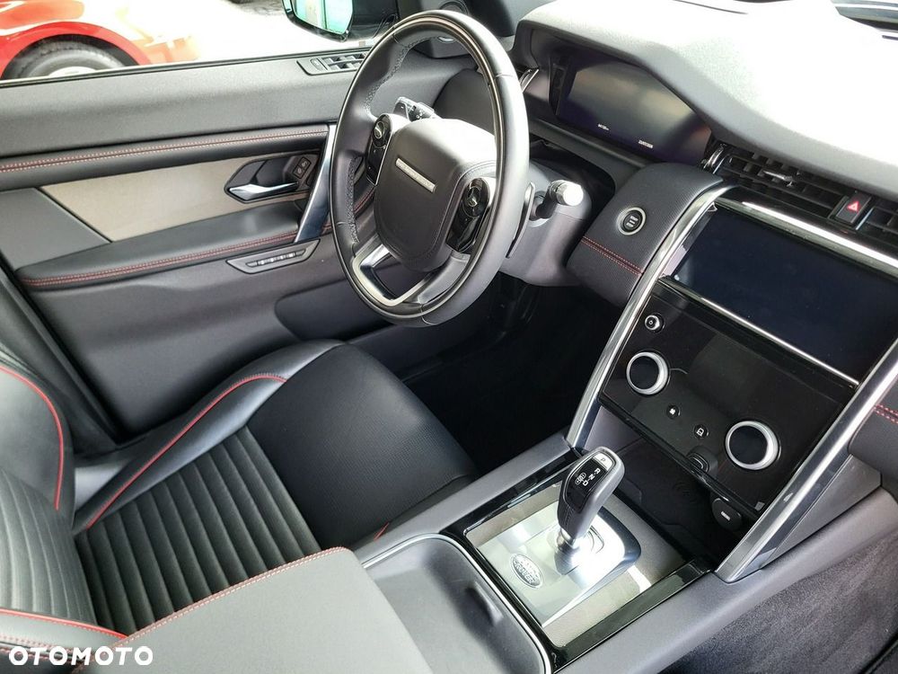 Land Rover Discovery Sport - 28