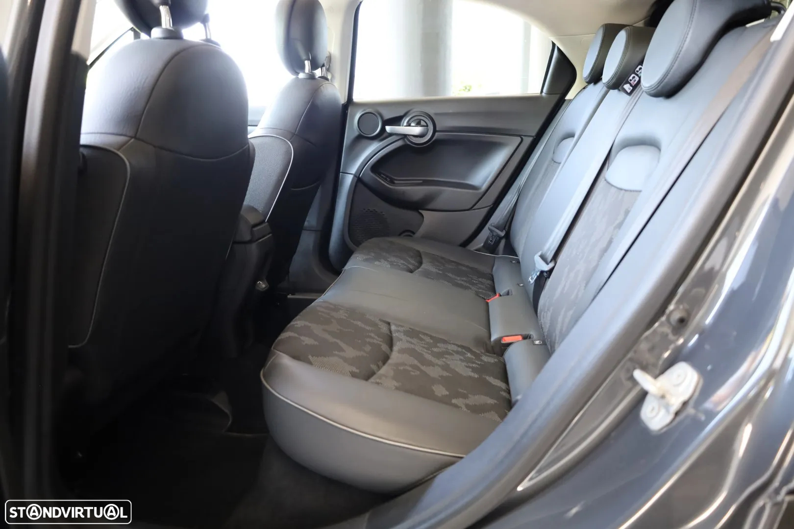 Fiat 500X 1.3 MJ City Cross - 40
