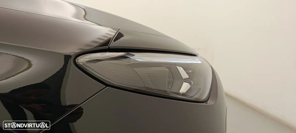 Mercedes-Benz CLA 250+ EQ - 32