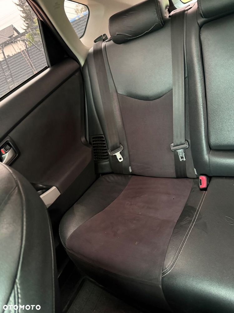 Toyota Prius - 8