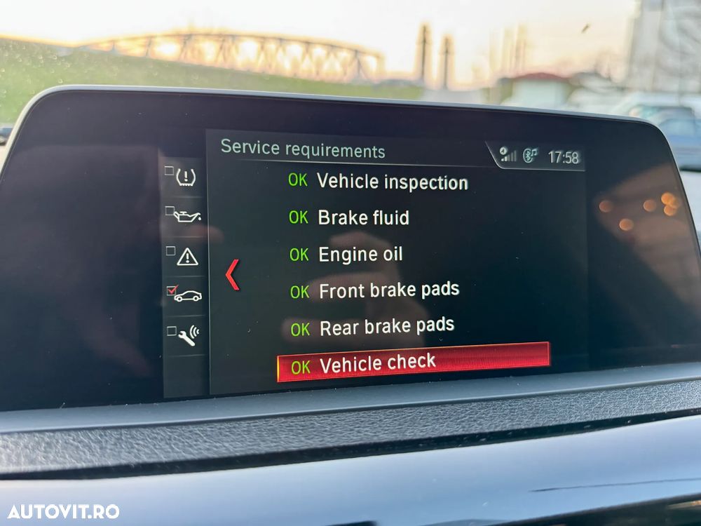 BMW Seria 3 330e iPerformance Sport Line - 26