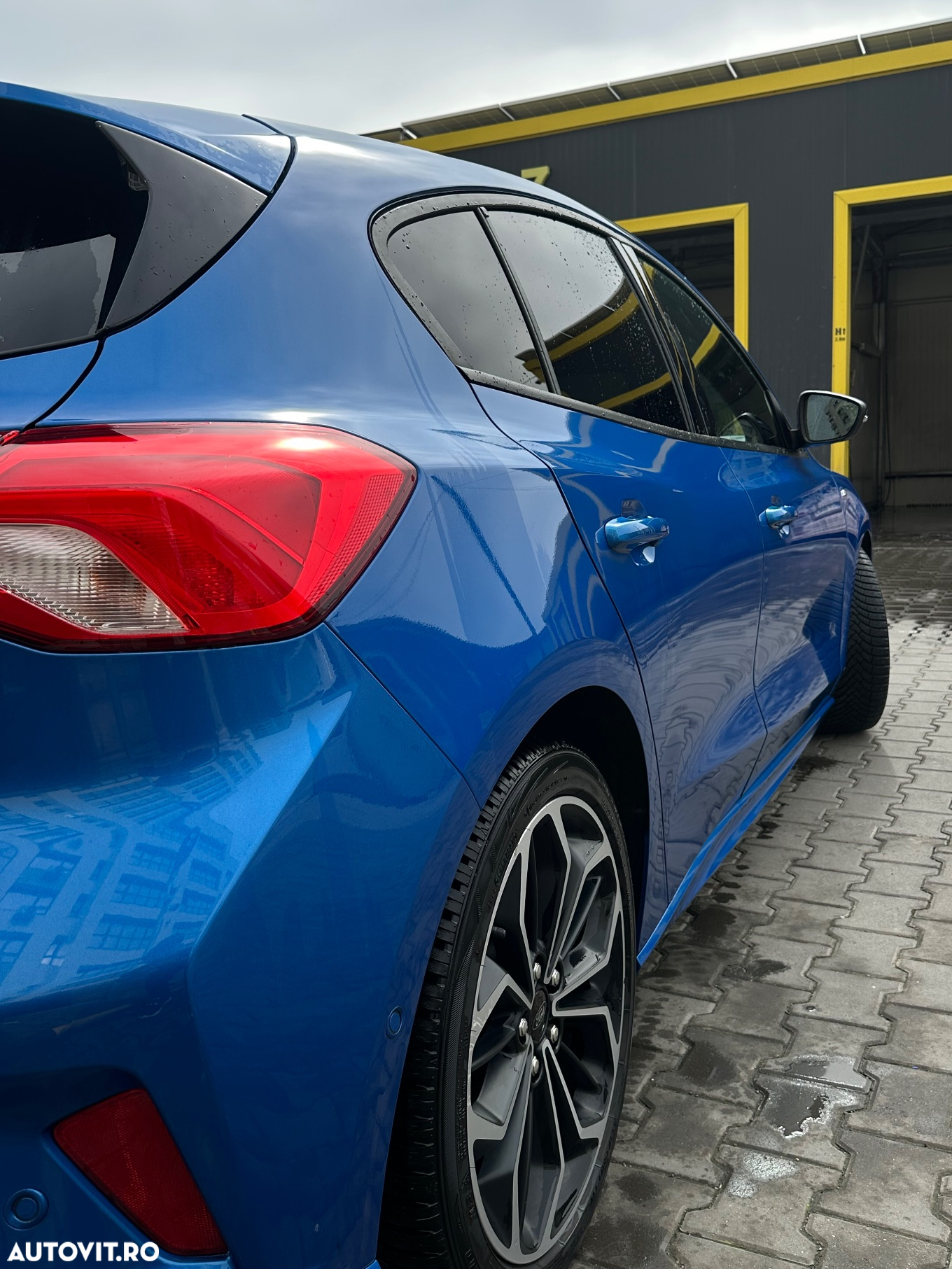 Ford Focus 1.5 EcoBlue ST-Line - 12