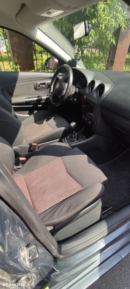 Seat Ibiza 1.4 16V Entry - 4