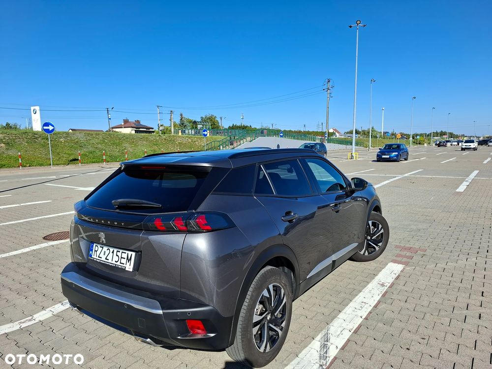 Peugeot 2008 1.2 PureTech Active Pack S&S - 4