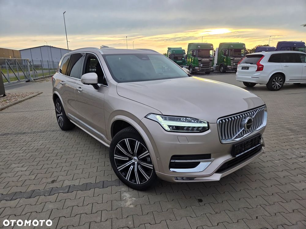Volvo XC 90 B5 D AWD Plus Bright - 30