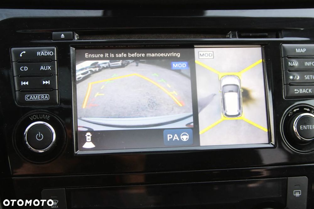 Nissan X-Trail 1.6 DCi N-Connecta - 20