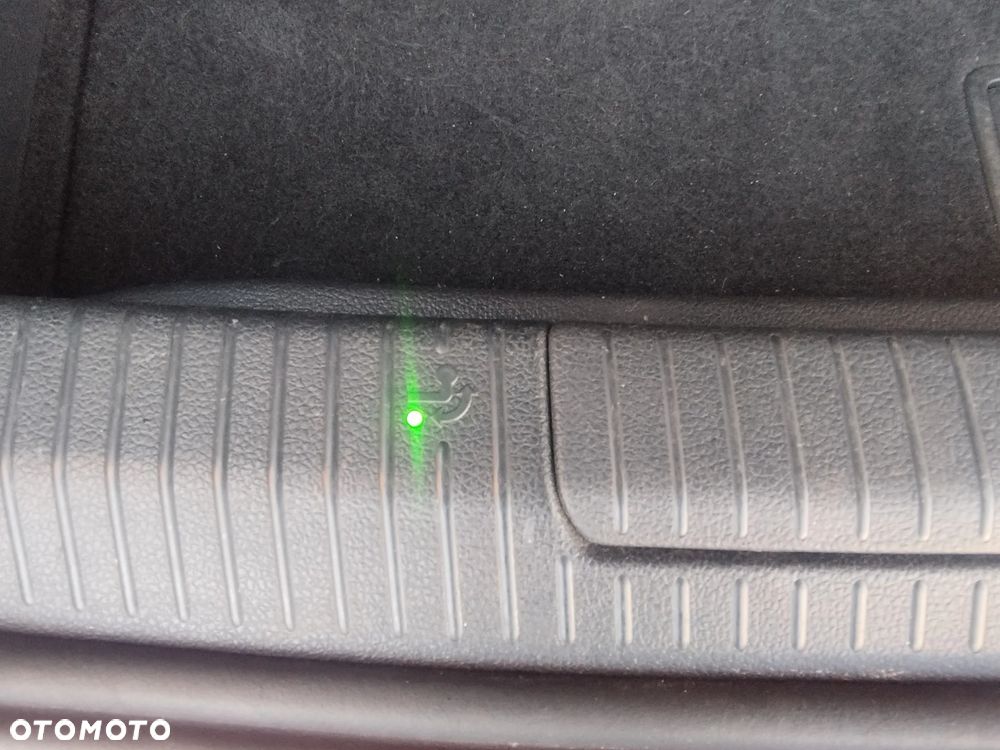 Volkswagen Golf Sportsvan 2.0 TDI BlueMotion Technology Allstar - 13