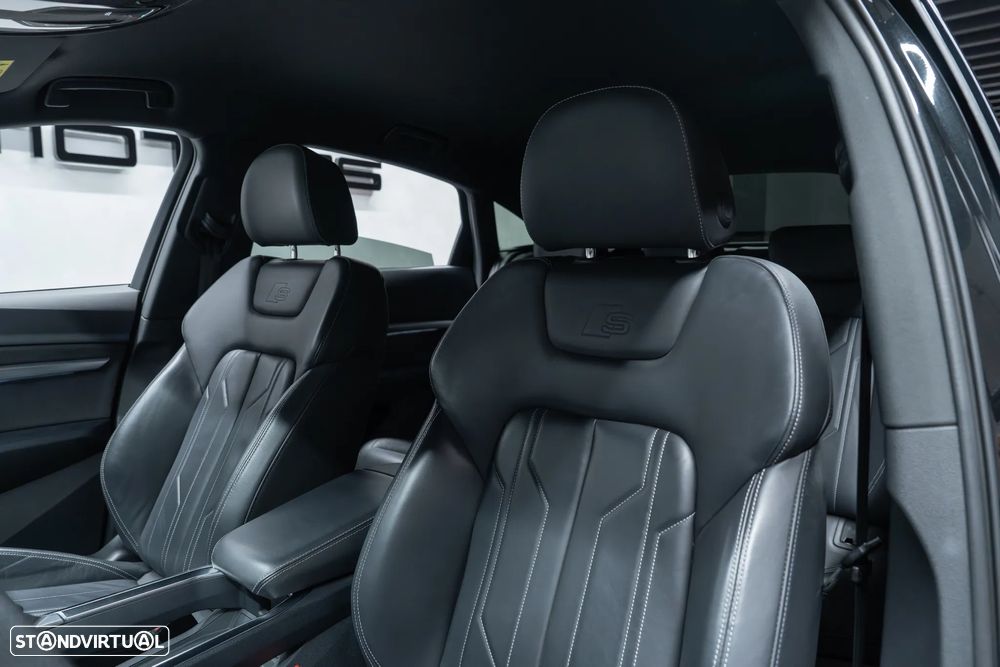 Audi Q8 e-Tron Sportback 50 quattro S line - 27