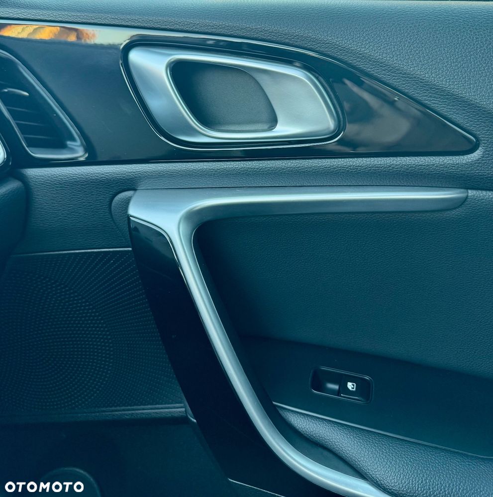 Kia ProCeed 1.4 T-GDI GT Line DCT - 35