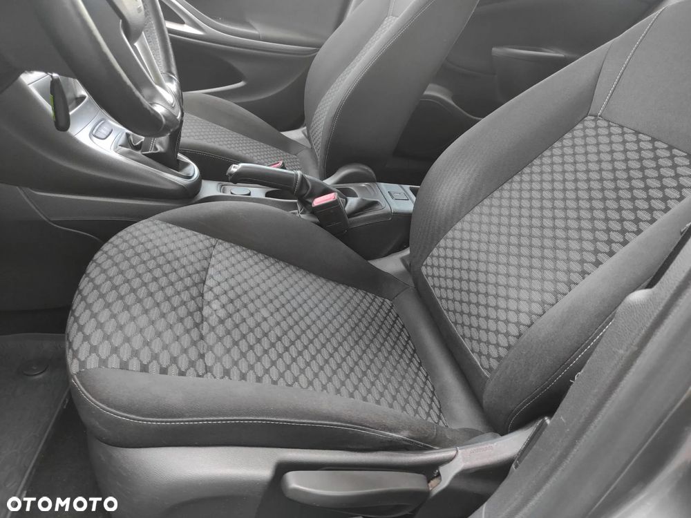 Opel Astra 1.0 T Enjoy S&S - 12