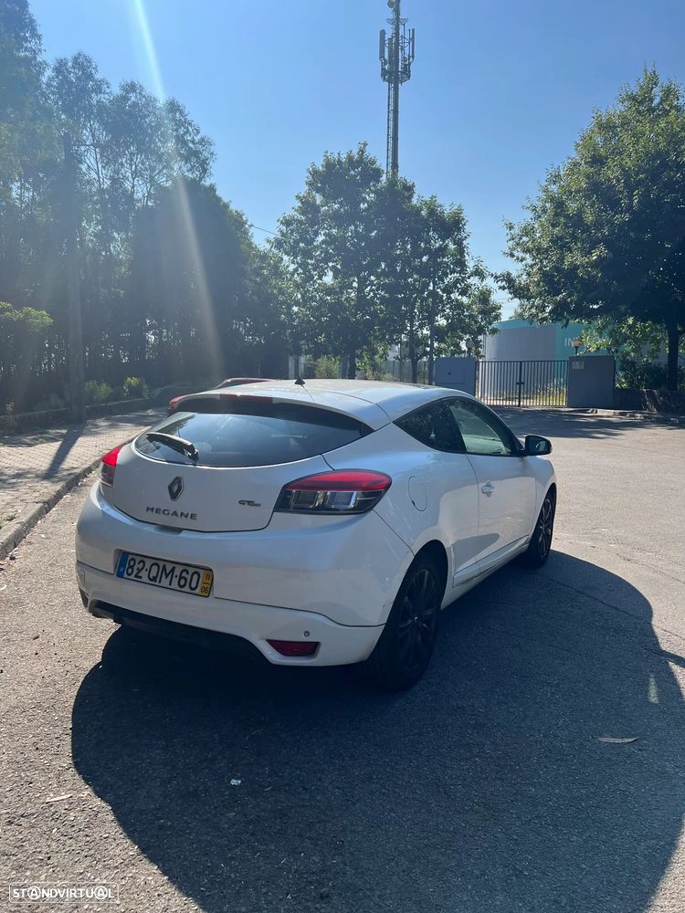 Renault Mégane Coupe Energy dCi 110 FAP Start & Stop GT Line - 2