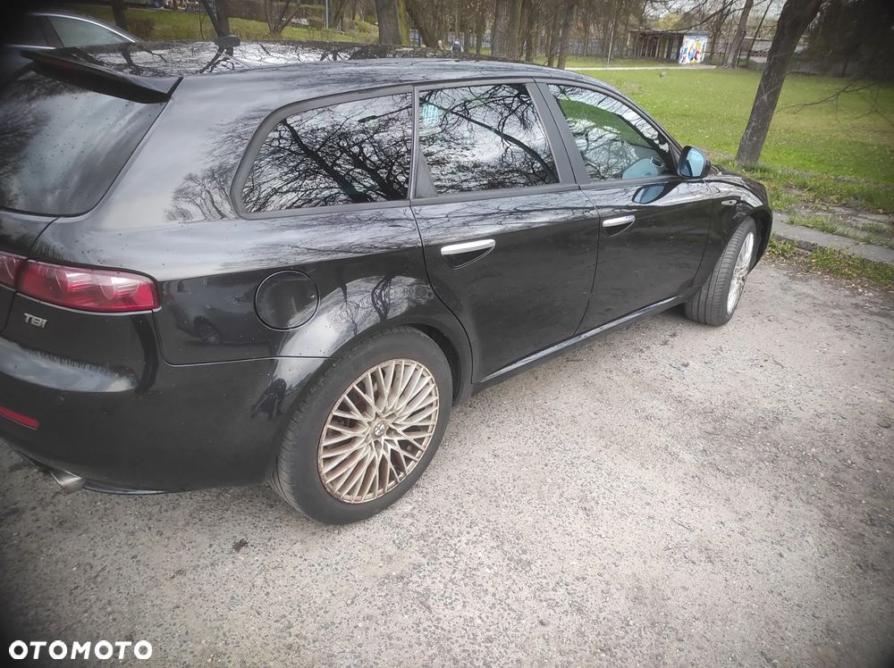Alfa Romeo 159 1750TBi Distinctive - 4
