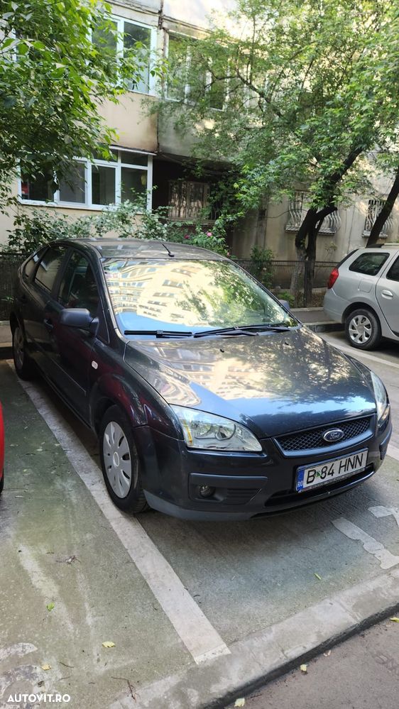 Ford Focus 1.8 TDCi Ambiente - 1