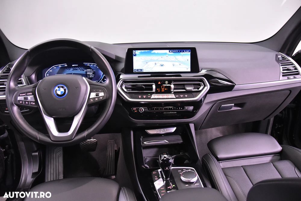 BMW X3 xDrive30e AT PHEV - 10