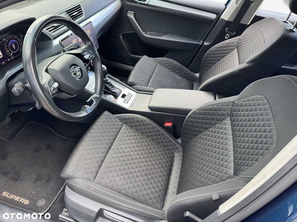 Skoda Superb 2.0 TDI SCR Ambition DSG - 11