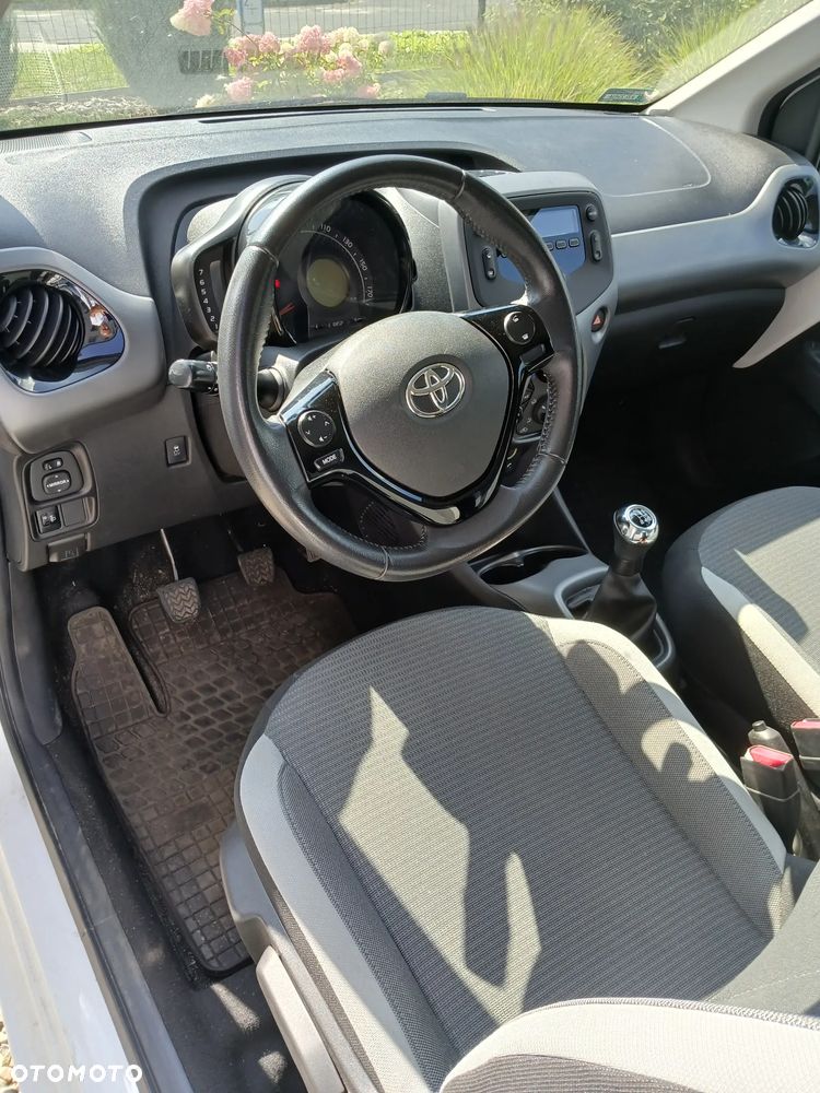 Toyota Aygo 1.0 VVT-i Color Edition - 8