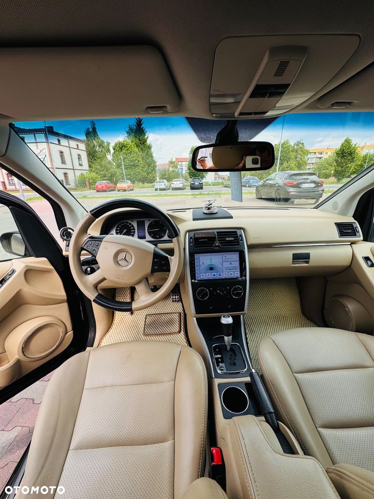 Mercedes-Benz Klasa B 180 CDI Autotronic - 8