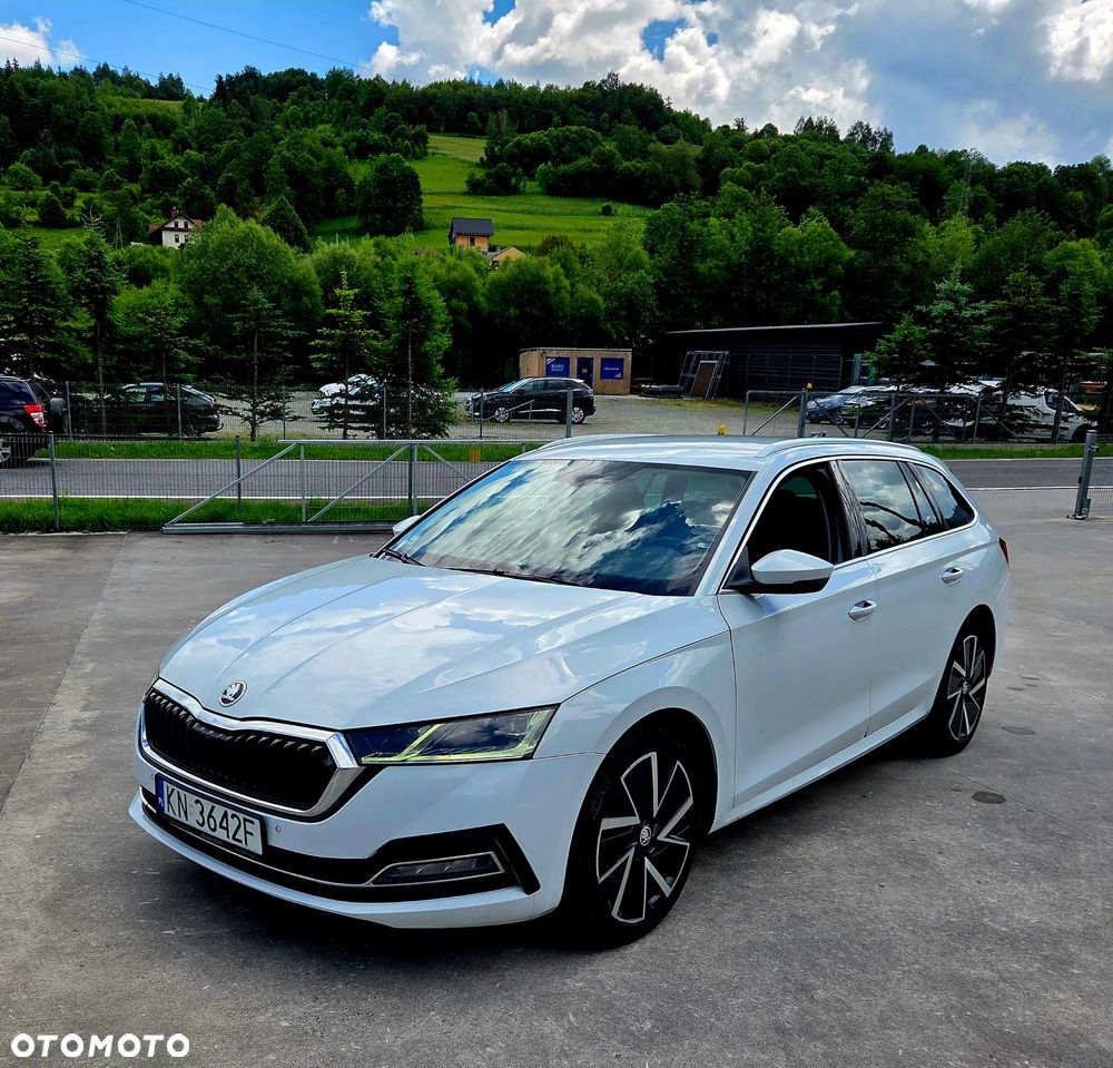 Skoda Octavia 2.0 TDI SCR Style DSG - 1