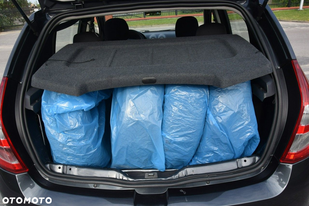 Dacia Sandero Stepway 1.6 - 15