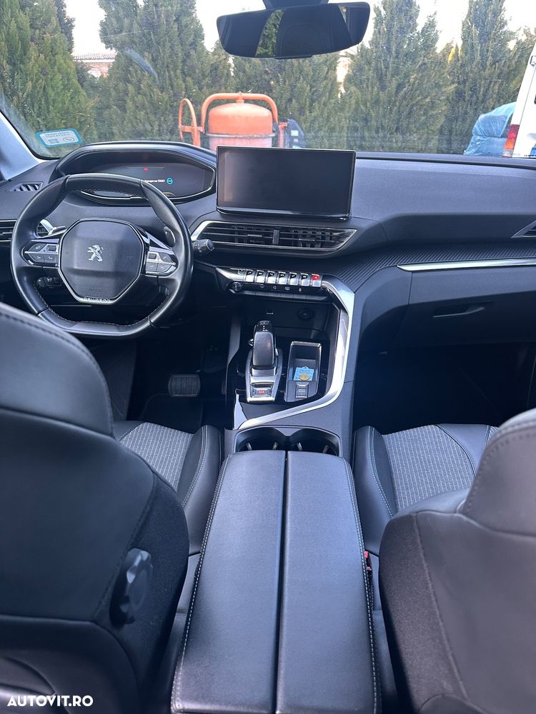 Peugeot 3008 PHEV EAT8 Allure - 4