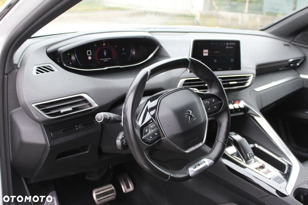Peugeot 5008 BlueHDi 130 EAT8 GT - 18