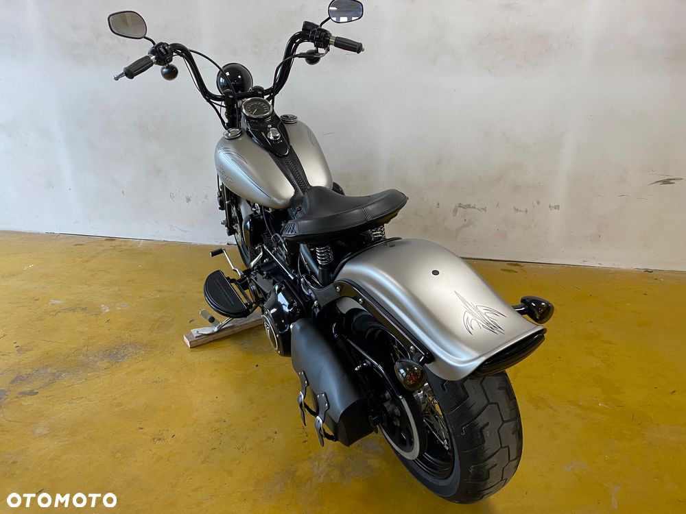 Harley-Davidson Softail Cross Bones - 9