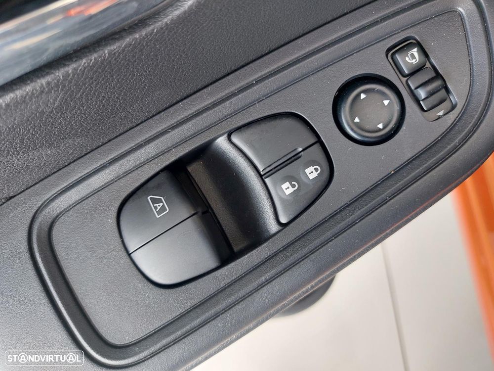 Nissan Micra 1.0 IG-T Acenta - 12