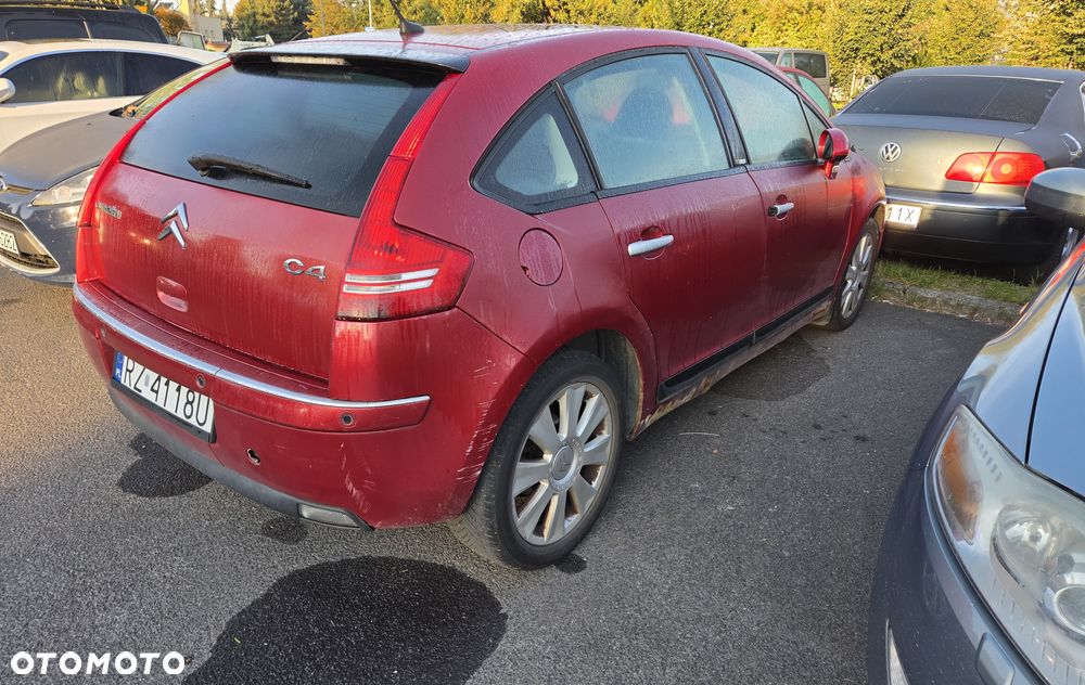 Citroën C4 2.0 16V Exclusive - 7