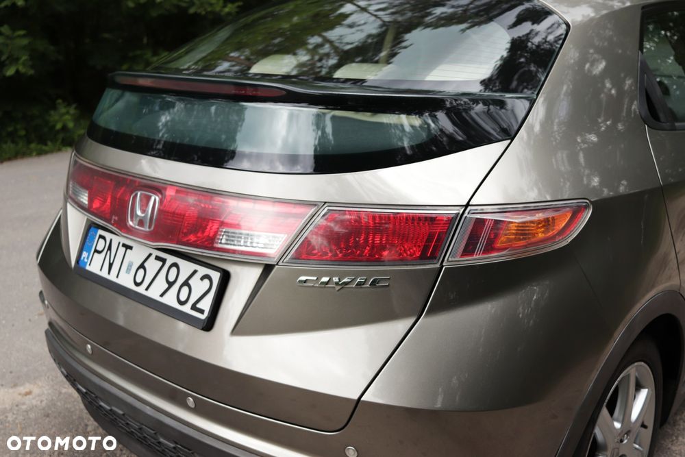Honda Civic - 9