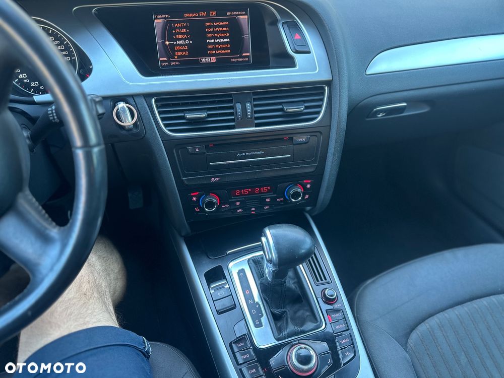Audi A4 Avant 2.0 TDI DPF multitronic Ambiente - 31