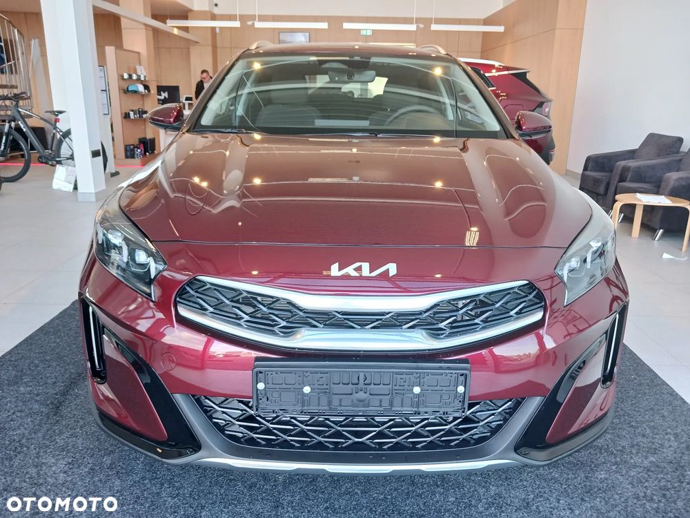 Kia XCeed 1.6 T-GDI M DCT - 2