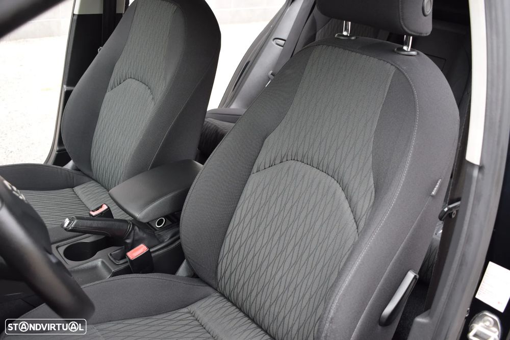 SEAT Leon ST 1.6 TDI Style S/S - 19