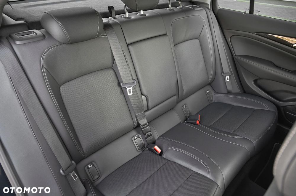 Opel Insignia 1.5 Direct InjectionTurbo Ultimate Exclusive - 33