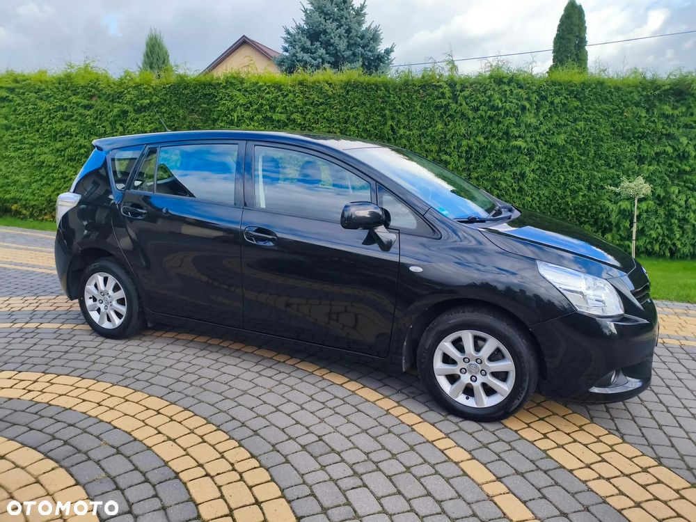 Toyota Verso 1.8 Premium EU5 7os - 8