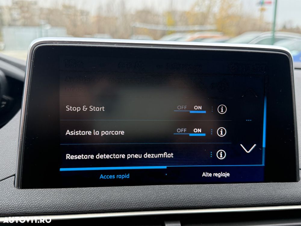 Peugeot 3008 1.2 PureTech Turbo S&S Allure - 15