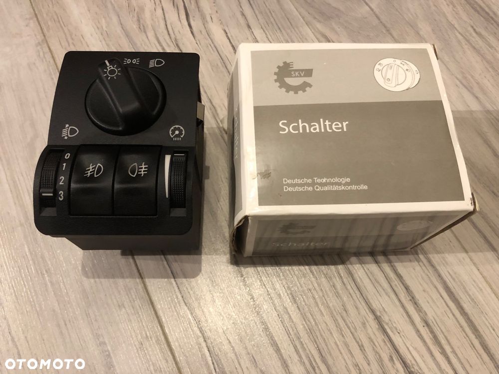 Włącznik świateł - 1