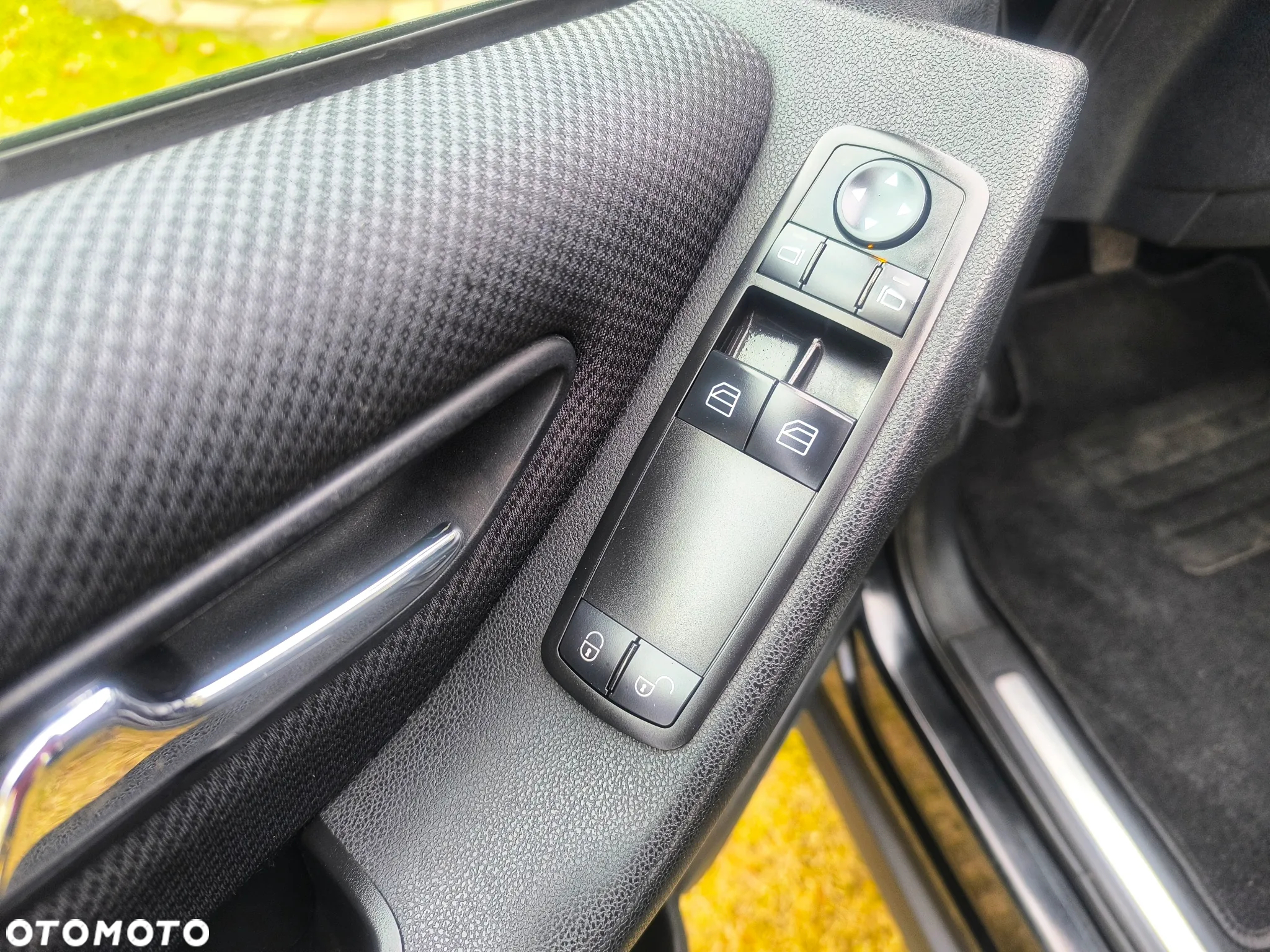 Mercedes-Benz Klasa A 180 CDI Special Edition - 28