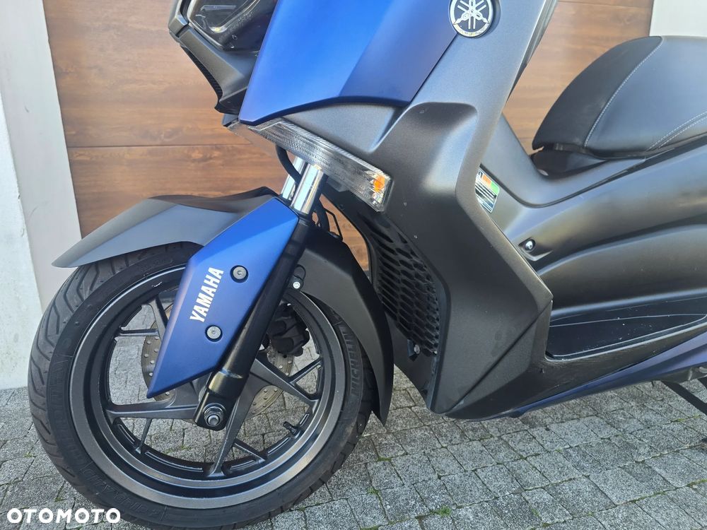 Yamaha X-max - 25